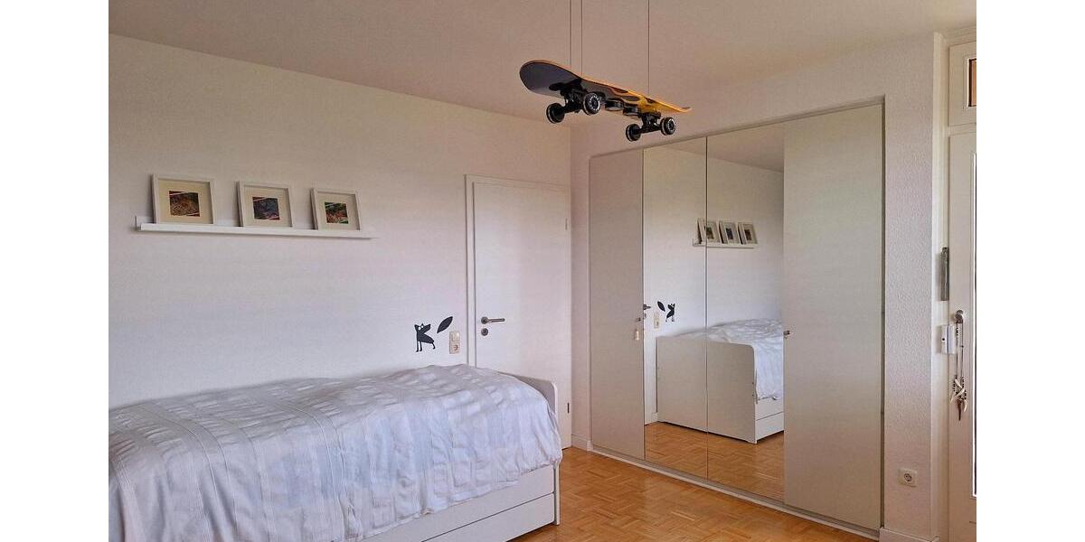 Etagenwohnung Aachen Aachen-Mitte - 3 Zimmer, 93 m&sup2;, 1.210&euro; | Angebot:26548347