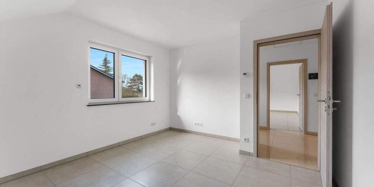 Doppelhaushälfte Mechernich Kommern - 4 Zimmer, 144 m&sup2;, 495.000&euro; | Angebot:25735221