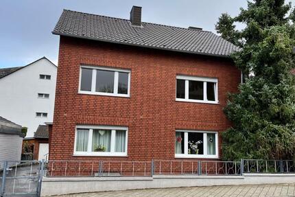 Wohnung Stolberg (Rhld.) Büsbach - 3 Zimmer, 84 m&sup2;, 850&euro; | Angebot:25963691
