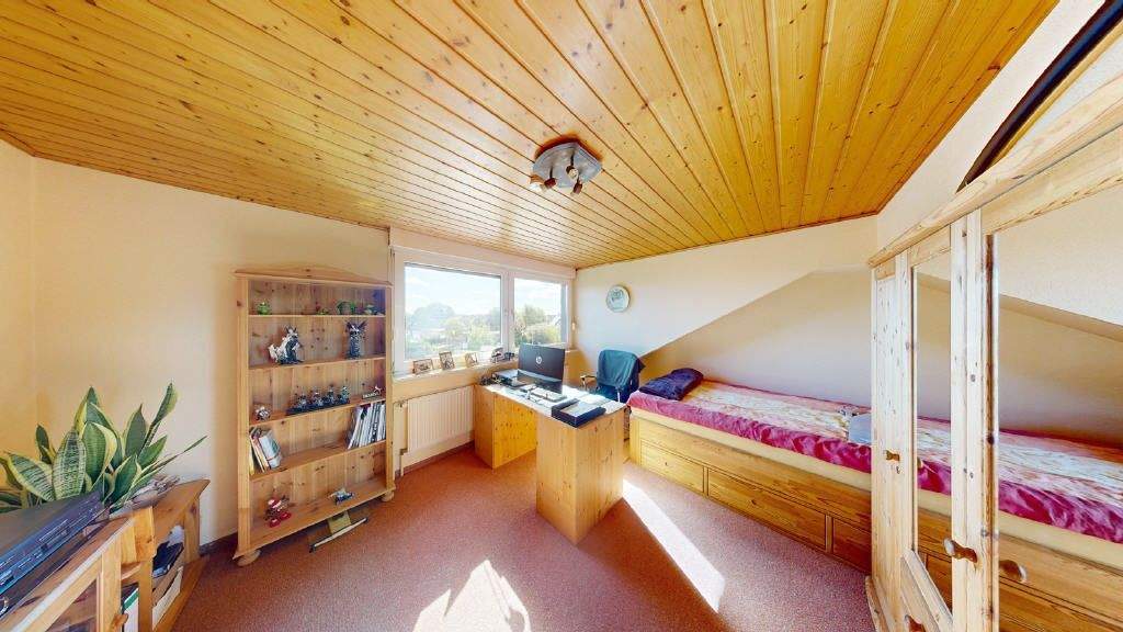 Einfamilienhaus Erftstadt Lechenich - 8 Zimmer, 226 m&sup2;, 535.000&euro; | Angebot:25703194