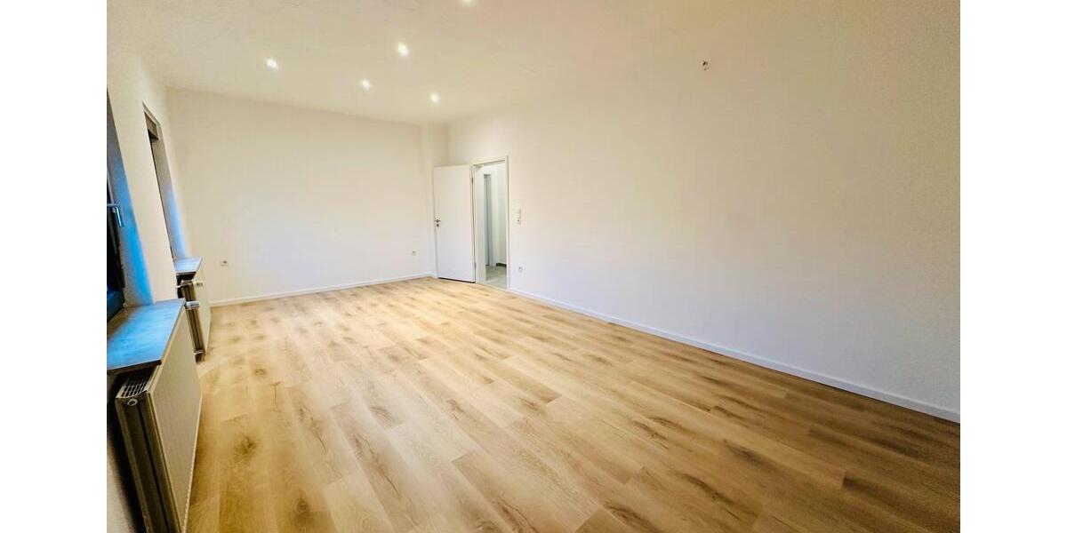 Dachgeschoßwohnung Eschweiler - 2 Zimmer, 68 m&sup2;, 660&euro; | Angebot:25982672