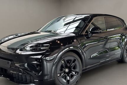 Porsche Cayenne 11.900 km 169.800 &euro; Aachen 52068