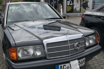 Mercedes-Benz 190 295.000 km 4.500 &euro; Aachen 52062