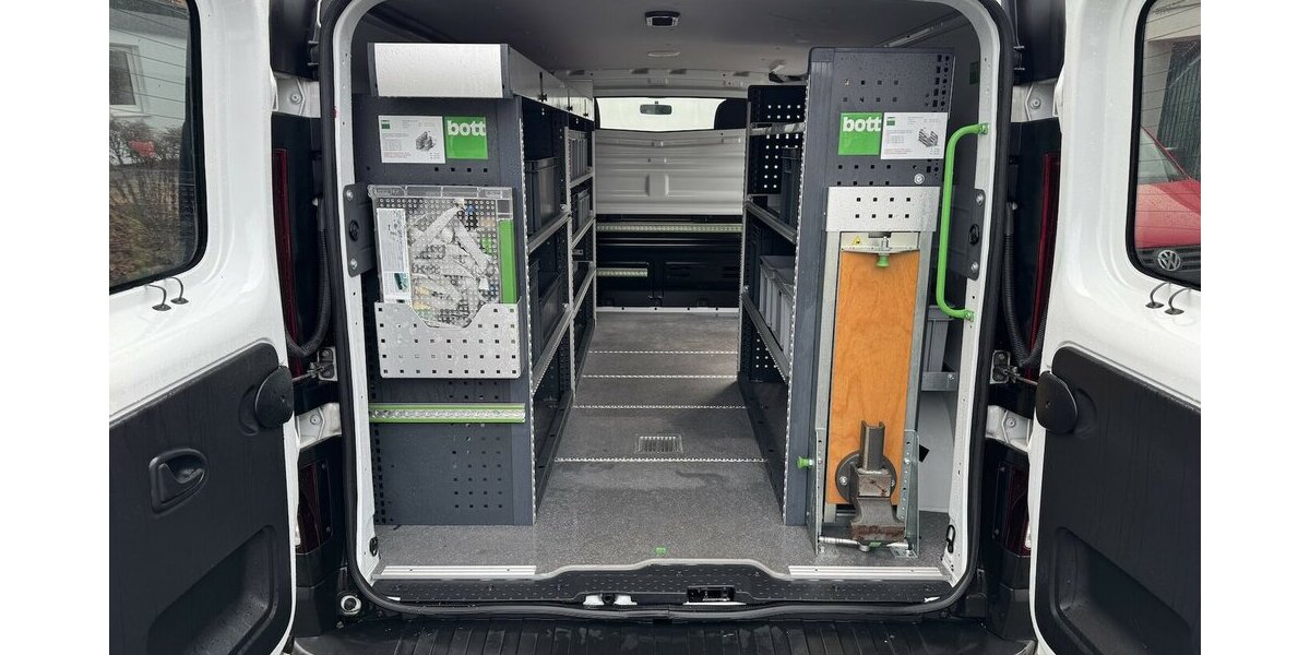 Renault Trafic L2H1 Klima Navi Sth. Regale/Schraubst E6 85.000 km 15.500 &euro; Erftstadt 50374
