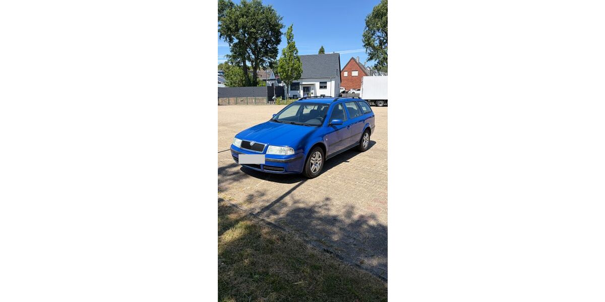 Skoda Octavia 323.003 km 1.500 &euro; Aachen 52064