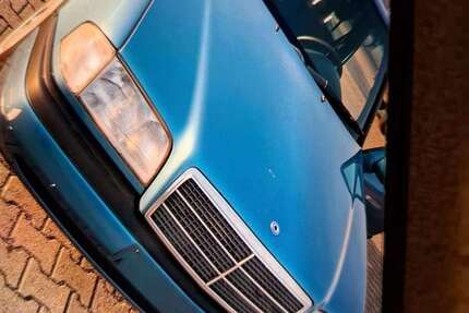Mercedes-Benz 180 193.000 km 1.800 &euro; Langerwehe 52379