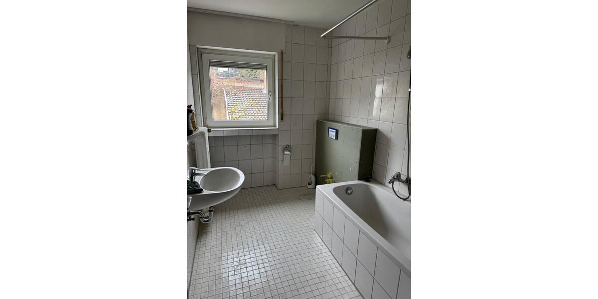 Etagenwohnung Mechernich - 3 Zimmer, 85 m&sup2;, 750&euro; | Angebot:25172316
