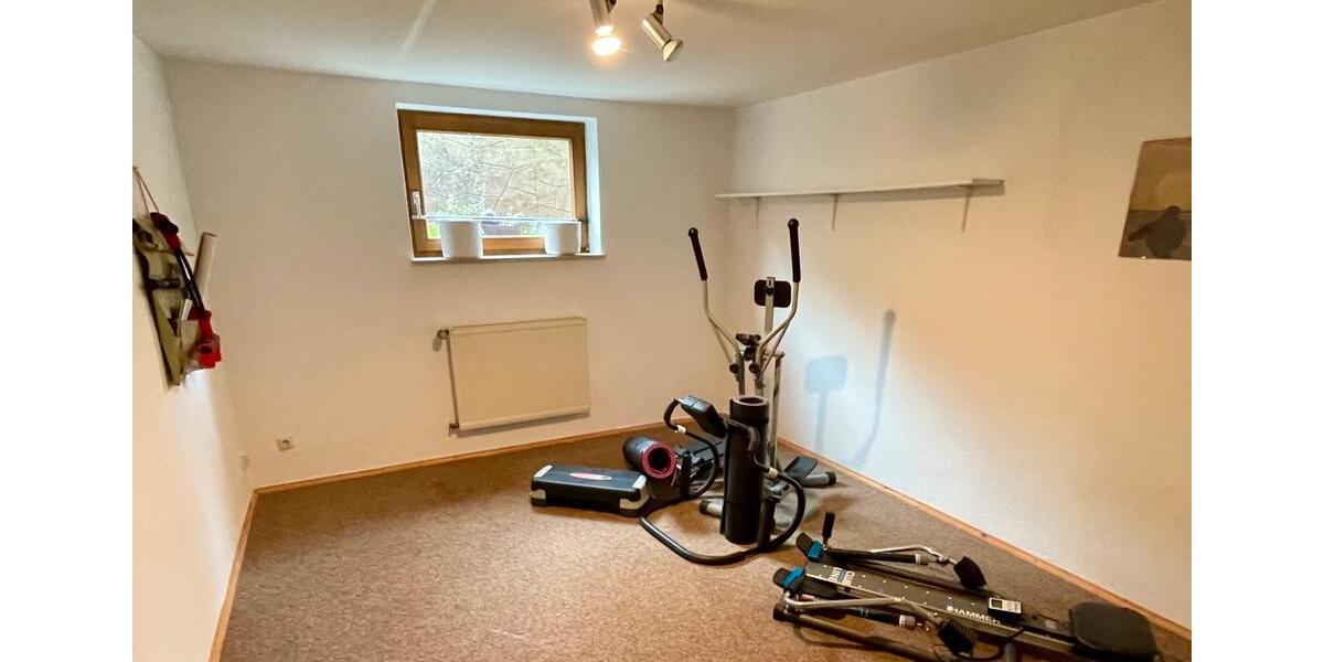 Einfamilienhaus Roetgen - 8 Zimmer, 250 m&sup2;, 639.000&euro; | Angebot:24865556