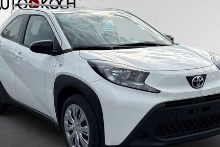 Toyota Aygo (X) 2.500 km 15.444 &euro; Eschweiler 52249