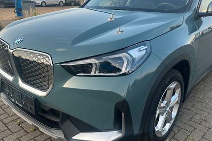 BMW iX1 25.000 km 35.499 &euro; würselen 52146