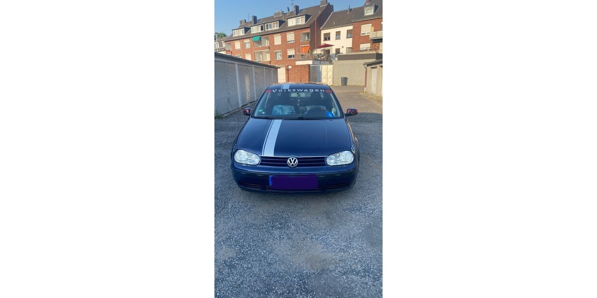 VW Golf 140.000 km 3.000 &euro; Würselen 52146