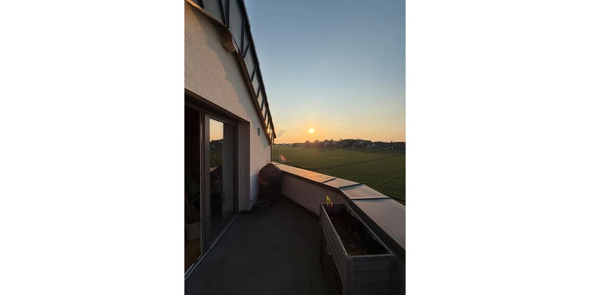 Dachgeschoßwohnung Bedburg - 5 Zimmer, 125 m&sup2;, 2.000&euro; | Angebot:26506474