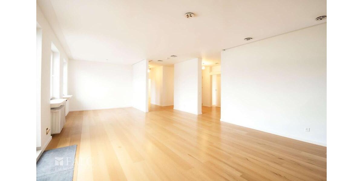 Einfamilienhaus Aachen Aachen-Mitte - 4 Zimmer, 170 m&sup2;, 1.900&euro; | Angebot:22925671