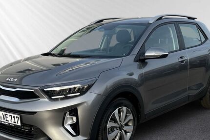 Kia Stonic 4.970 km 19.979 &euro; Aachen 52070