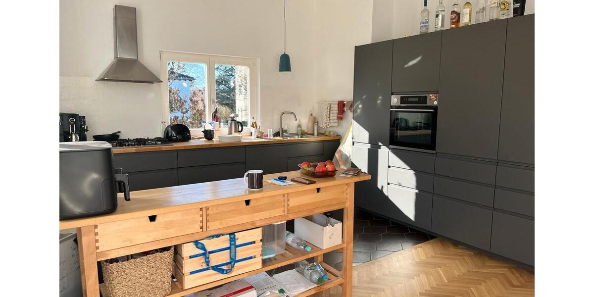 Etagenwohnung Aachen Aachen-Mitte - 2 Zimmer, 180 m&sup2;, 698&euro; | Angebot:24830828