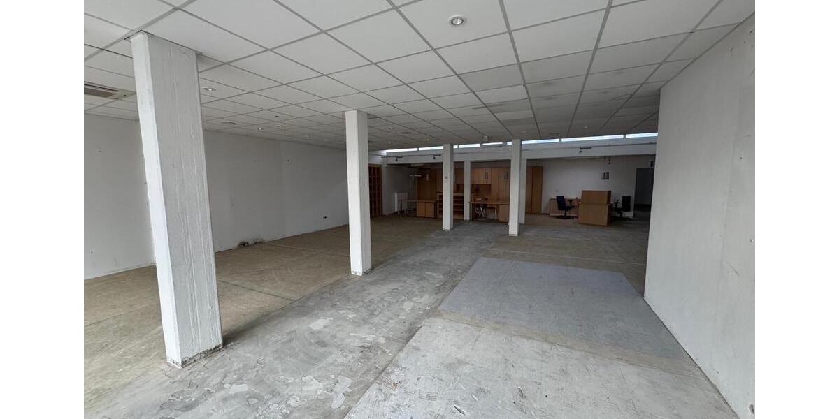 Gewerbeobjekt Düren Rölsdorf - 2.500&euro; | Angebot:25269172