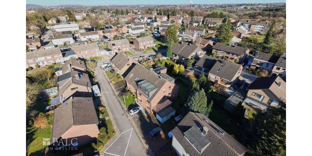 Doppelhaushälfte Herzogenrath Kohlscheid - 9 Zimmer, 238 m&sup2;, 589.000&euro; | Angebot:25958533