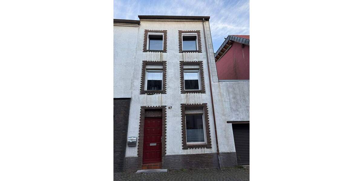 Reihenmittelhaus Eschweiler - 3 Zimmer, 66 m&sup2;, 120.000&euro; | Angebot:25743224