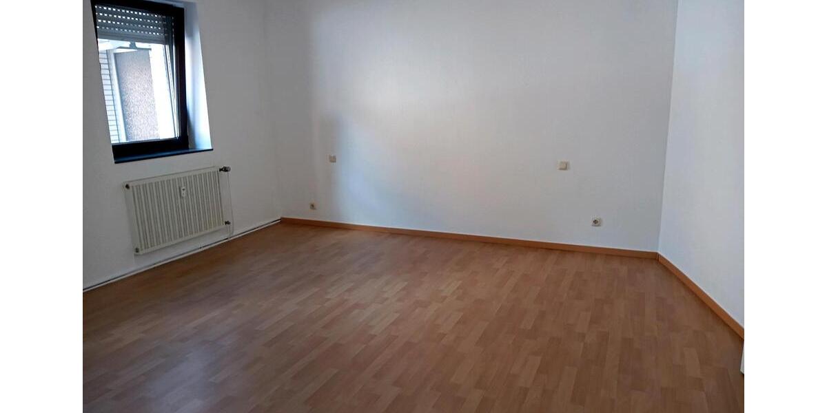 Erdgeschoßwohnung Würselen - 2 Zimmer, 68 m&sup2;, 530&euro; | Angebot:26020365