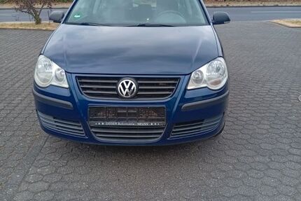 VW Polo 145.643 km 1.999 &euro; Aachen 52080