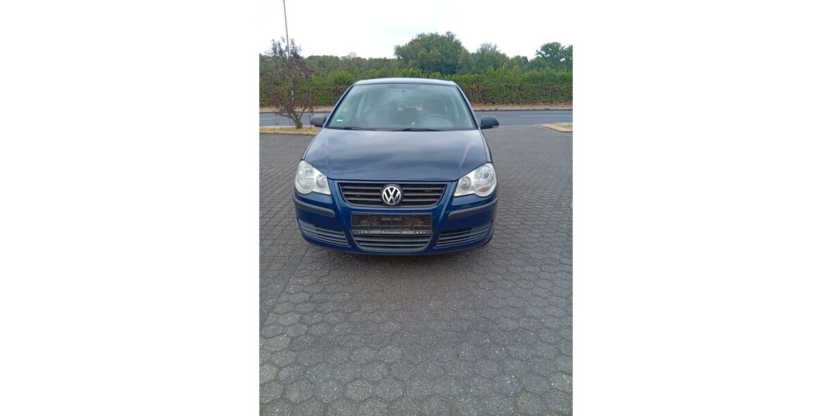 VW Polo 145.643 km 1.999 &euro; Aachen 52080