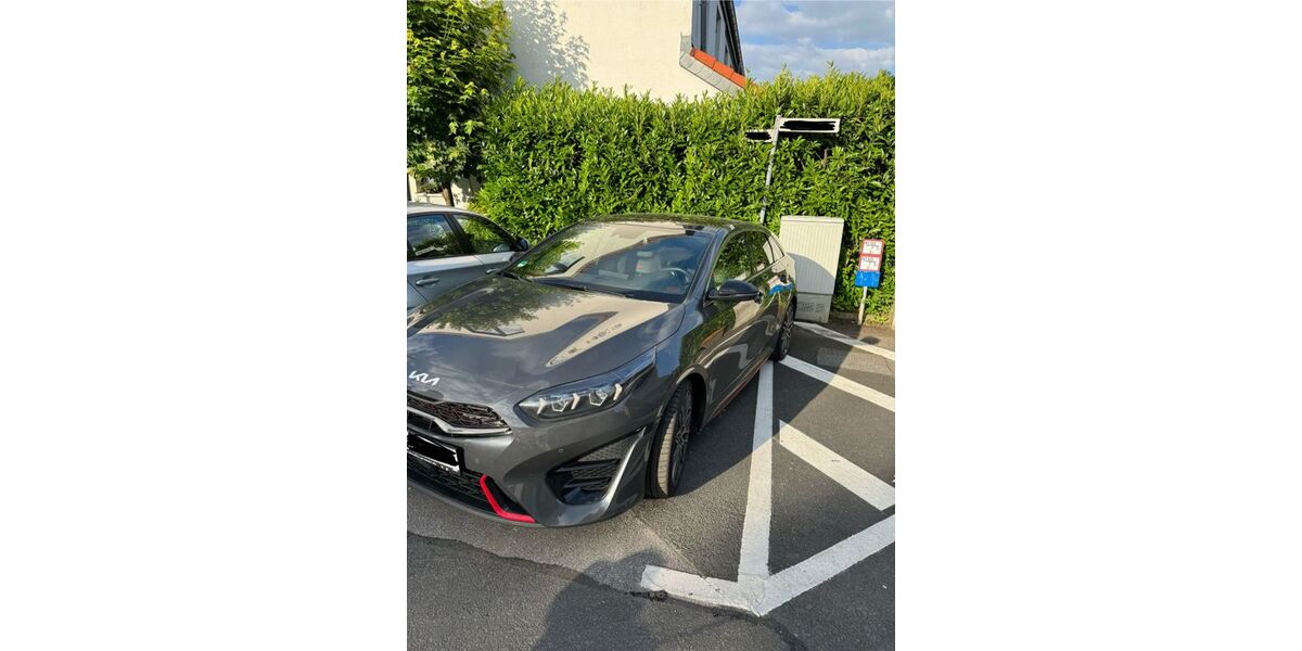 Kia pro ceed / ProCeed 91.000 km 23.000 &euro; Düren 52351