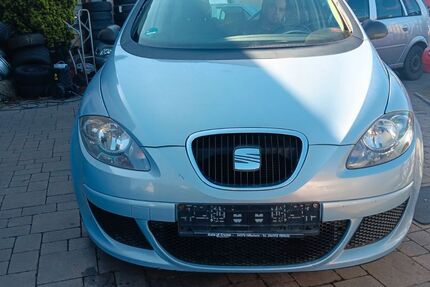 Seat Altea 156.000 km 2.890 &euro; Kuchenheim 53881