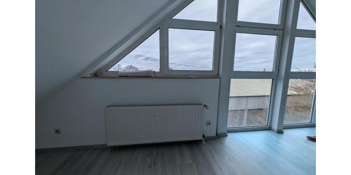 Dachgeschoßwohnung Eschweiler - 2.5 Zimmer, 51 m&sup2;, 495&euro; | Angebot:25979610