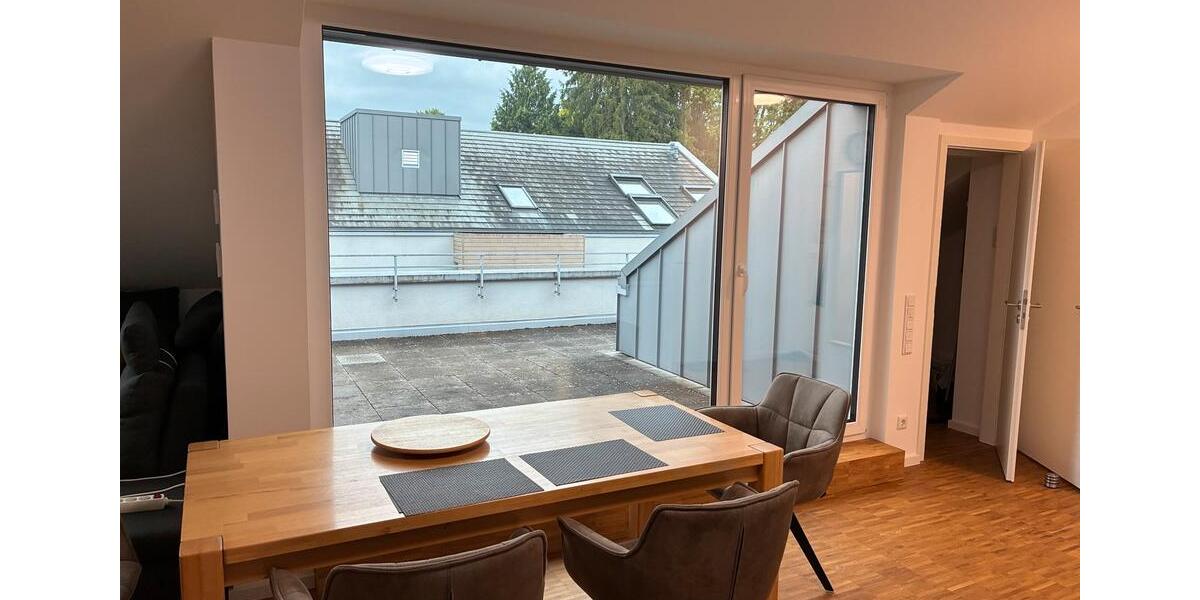 Dachgeschoßwohnung Aachen Aachen-Mitte - 2 Zimmer, 77 m&sup2;, 1.200&euro; | Angebot:26603554