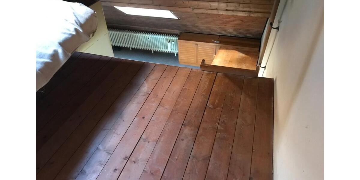 Dachgeschoßwohnung Aachen Aachen-Mitte - 2 Zimmer, 45 m&sup2;, 580&euro; | Angebot:26597848