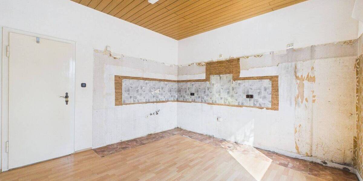 Reihenmittelhaus Düren Distelrath - 5 Zimmer, 130 m&sup2;, 197.000&euro; | Angebot:26417283