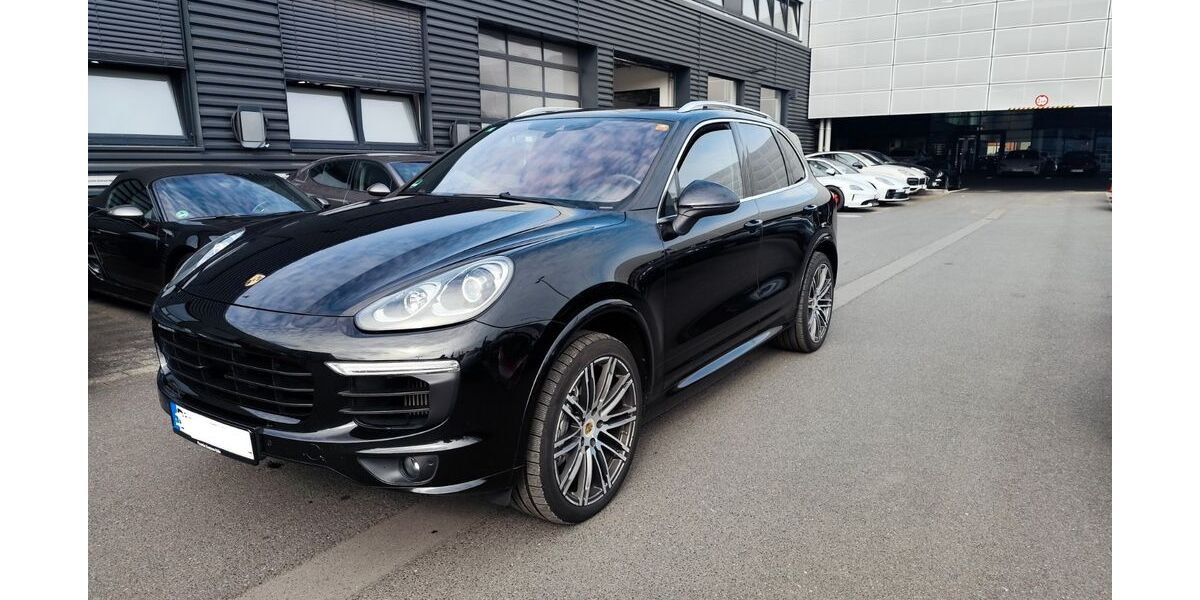 Porsche Cayenne 259.000 km 24.900 &euro; Hürth 50354