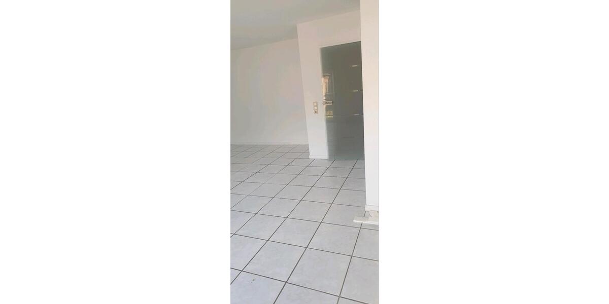 Etagenwohnung Zülpich - 3 Zimmer, 108 m&sup2;, 850&euro; | Angebot:26512236