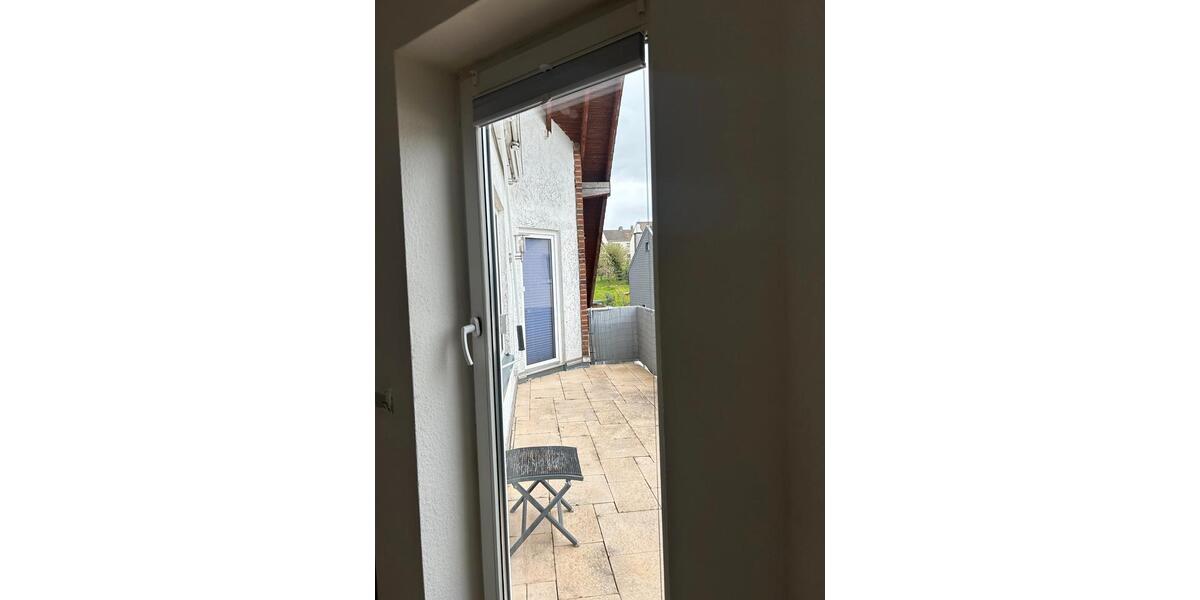 Dachgeschoßwohnung Stolberg (Rheinland) - 4 Zimmer, 116 m&sup2;, 299.000&euro; | Angebot:26351307