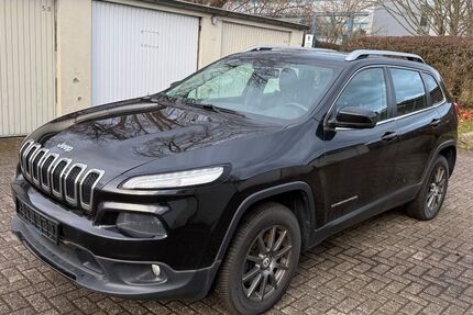Jeep Cherokee 150.000 km 10.990 &euro; Aachen 52068