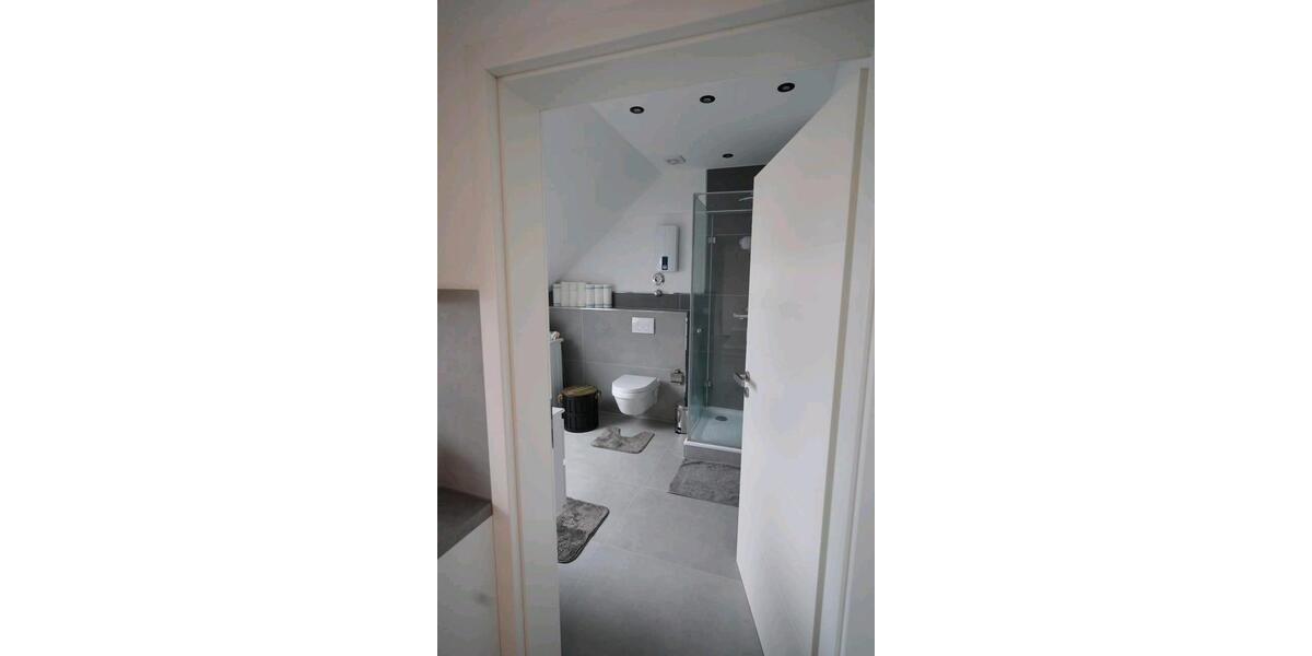Dachgeschoßwohnung Weilerswist - 1 Zimmer, 50 m&sup2;, 920&euro; | Angebot:26582273