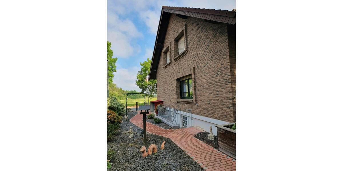 Einfamilienhaus Inden - 4.5 Zimmer, 120 m&sup2;, 380.000&euro; | Angebot:24646531