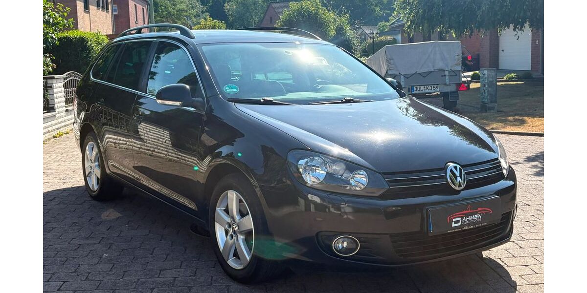 VW Golf 158.000 km 5.490 &euro; Niederzier-Selhausen 52382