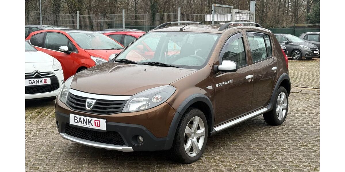 Dacia Sandero 196.117 km 2.800 &euro; Würselen 52146