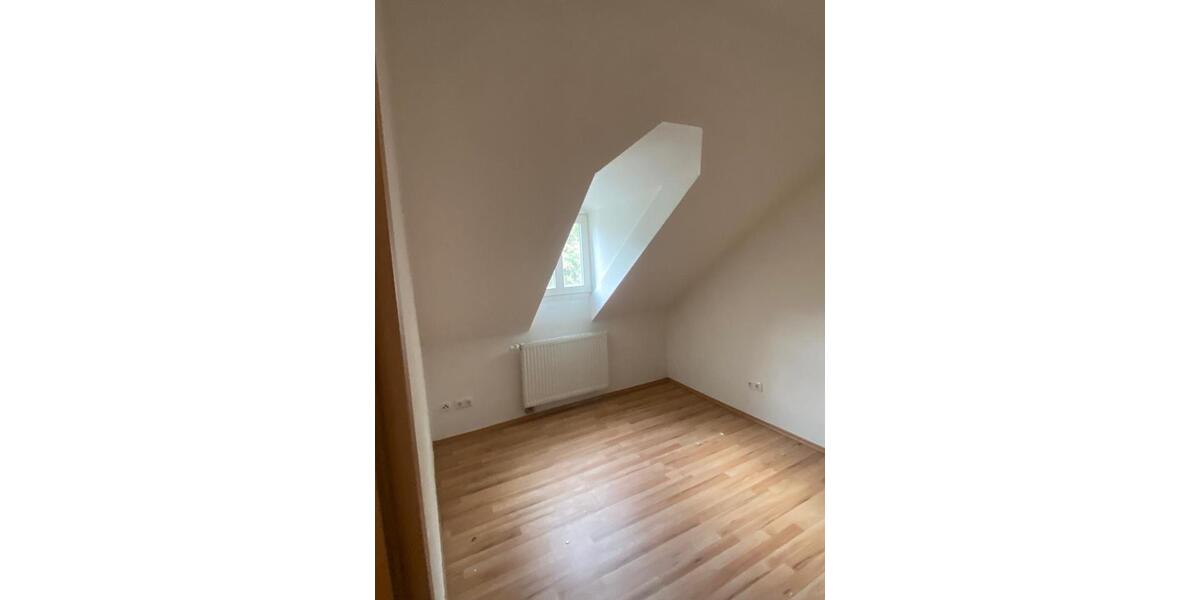 Dachgeschoßwohnung Würselen - 2.5 Zimmer, 50 m&sup2;, 570&euro; | Angebot:23760031