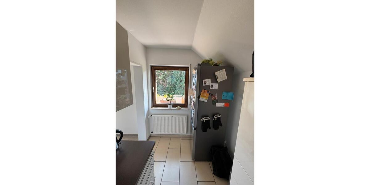 Dachgeschoßwohnung Düren Mariaweiler-Hoven - 3 Zimmer, 71 m&sup2;, 192.000&euro; | Angebot:27114755