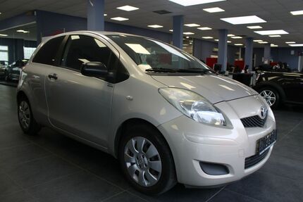 Toyota Yaris 109.320 km 5.780 &euro; Euskirchen 53881