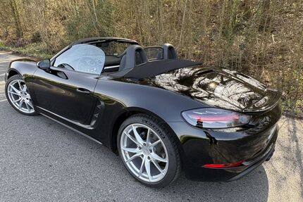 Porsche Boxster 20.100 km 57.900 &euro; Aachen 52072