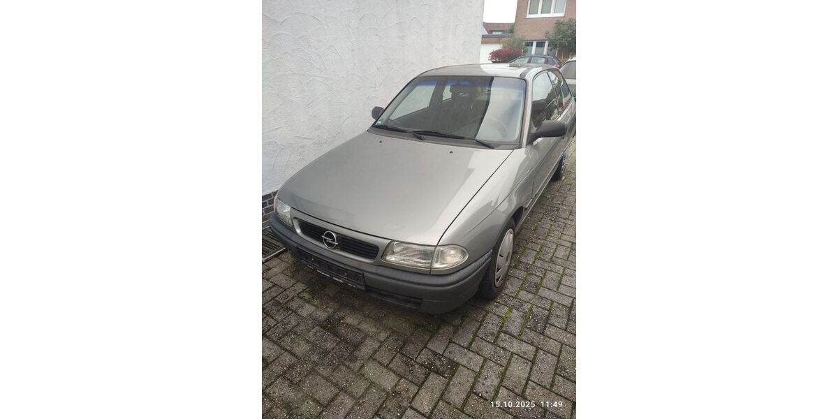 Opel Astra 75.000 km 1.500 &euro; Übach-Palenberg 52531