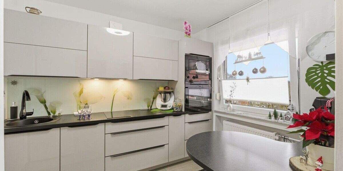 Etagenwohnung Aachen Aachen-Mitte - 3 Zimmer, 67 m&sup2;, 189.000&euro; | Angebot:25729505