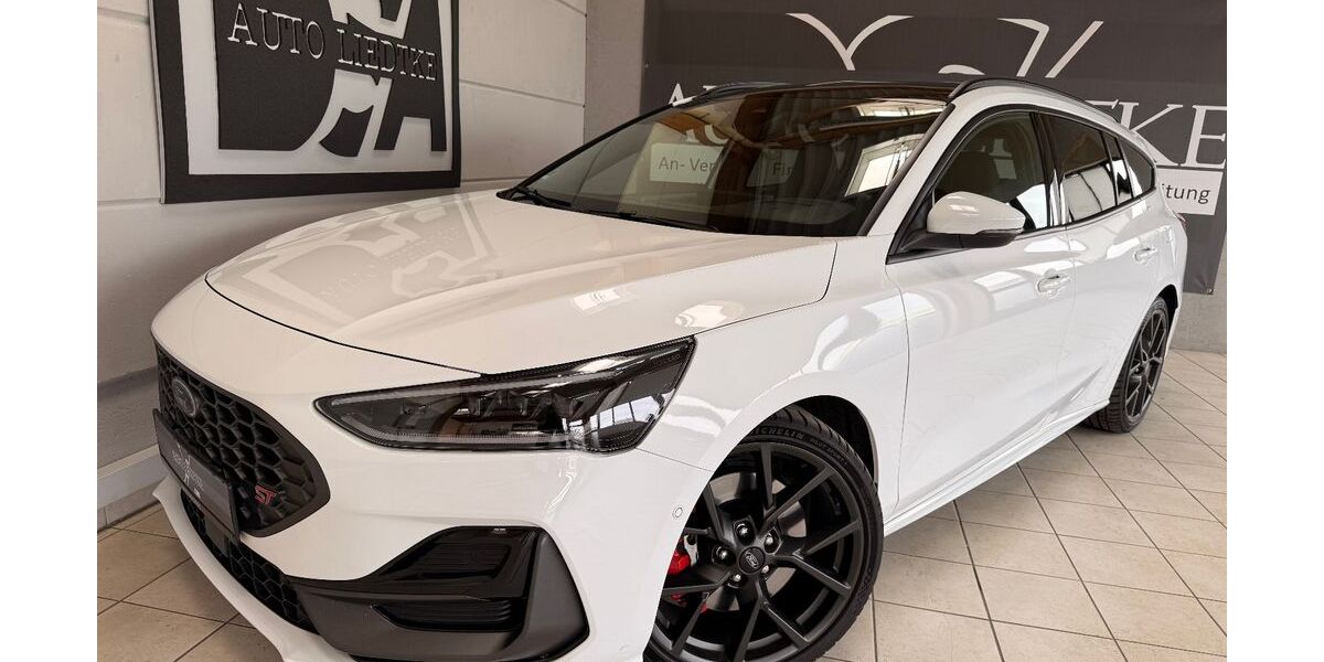 Ford Focus 50.000 km 31.499 &euro; Jülich 52428