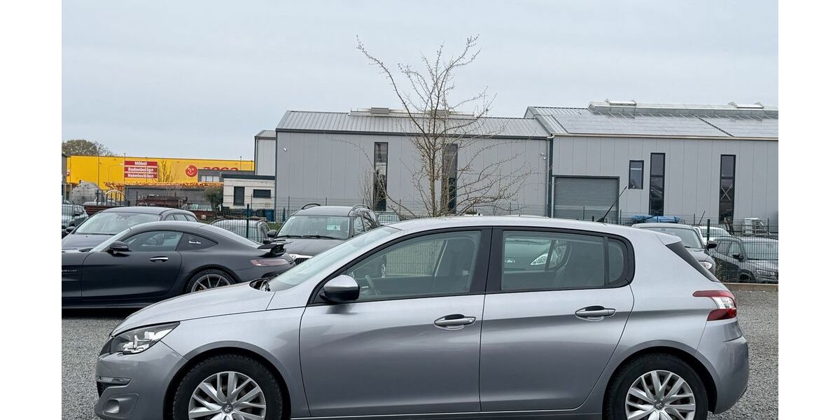 Peugeot 308 150.000 km 3.249 &euro; Düren 52351