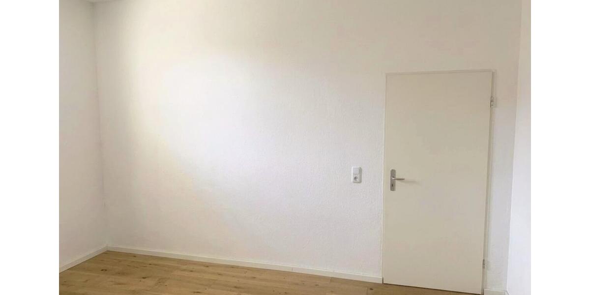 Etagenwohnung Düren Mariaweiler-Hoven - 4 Zimmer, 133 m&sup2;, 1.250&euro; | Angebot:26489416