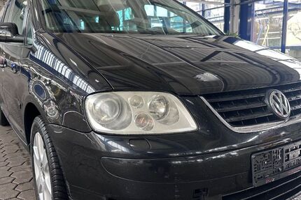 VW Touran 259.000 km 2.999 &euro; Brühl (Nähe Köln) 50321