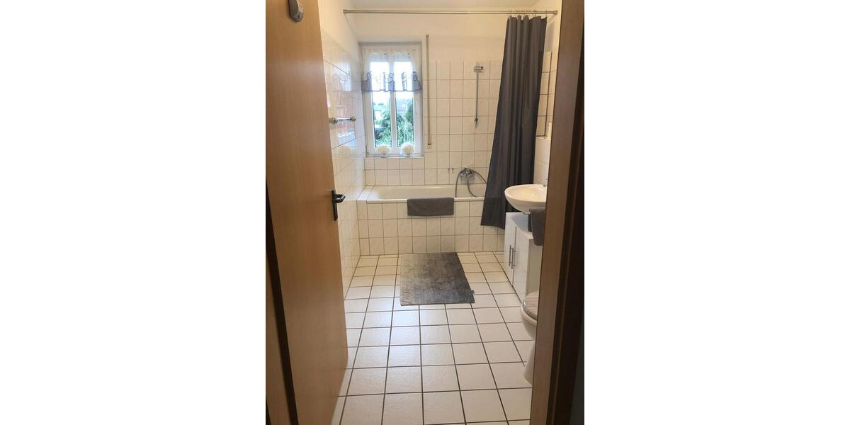 Etagenwohnung Bergheim - 3 Zimmer, 78 m&sup2;, 245.000&euro; | Angebot:25544573